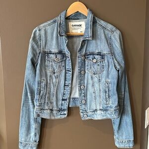 Garage Light Wash Denim Jacket - Light Blue